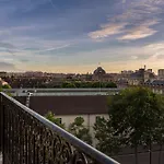 Hotel La Comtesse