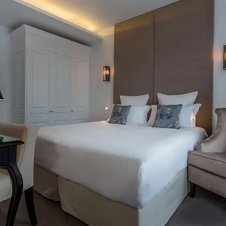 La Comtesse Hotel