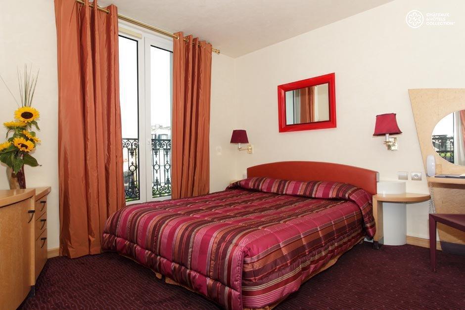 Hotel La Comtesse Parigi