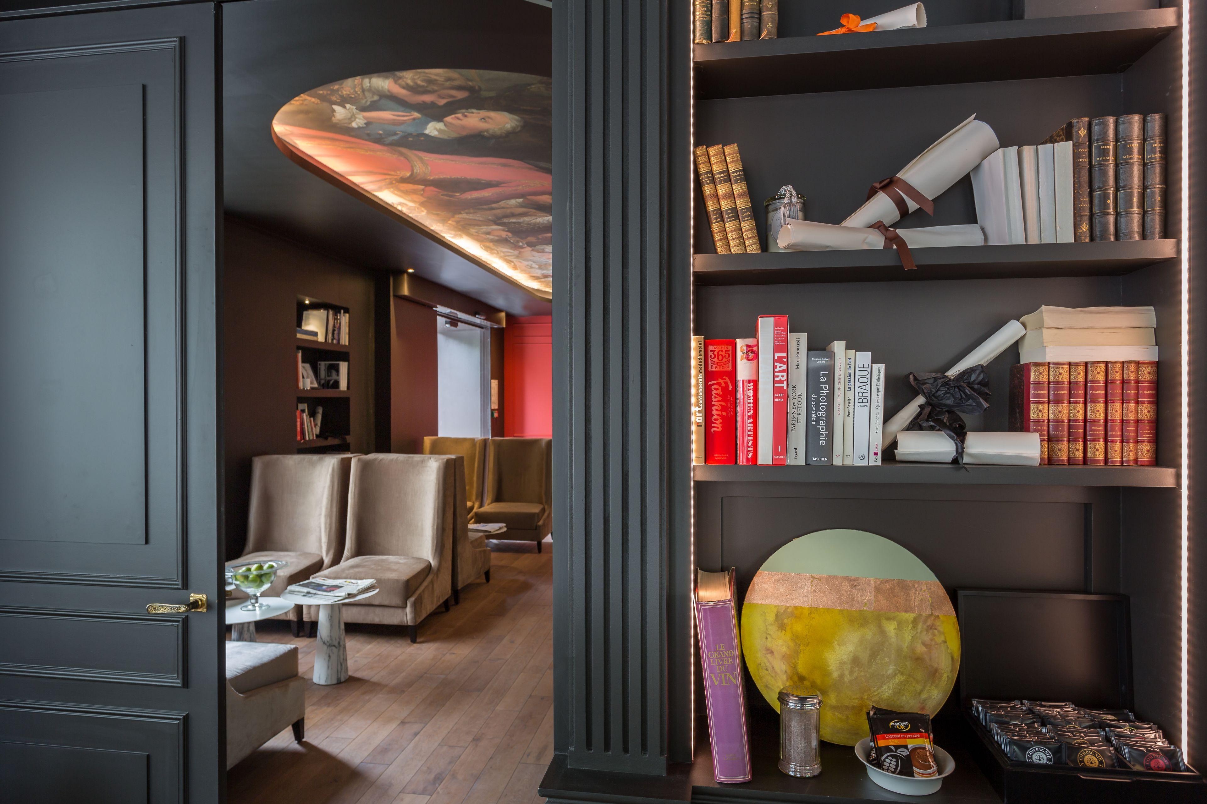 La Comtesse Hotel Parigi