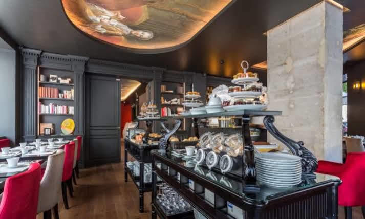 La Comtesse Hotel Parigi