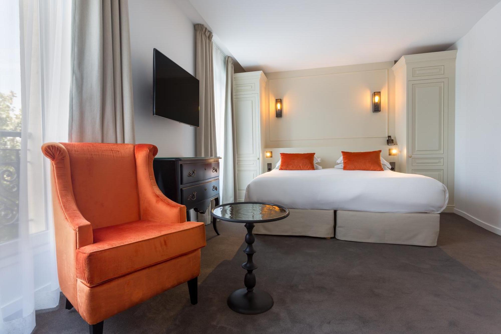 Hotel La Comtesse 4*